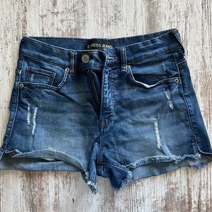 Express women’s high rise short shorts